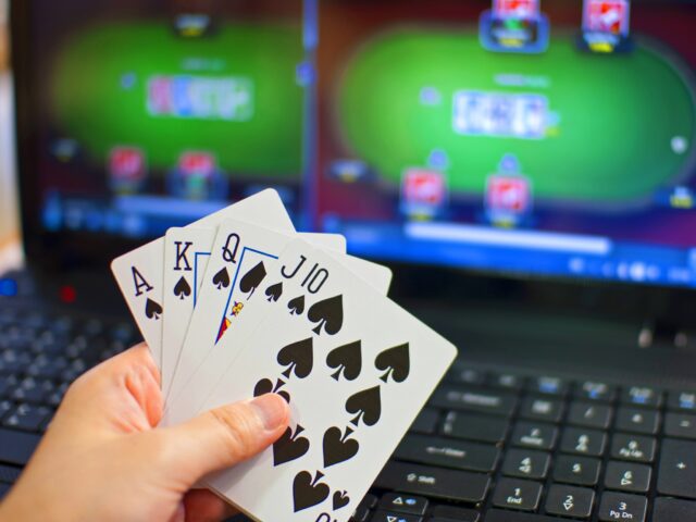 11 Online casinos that accept gift cards and vouchers - California Beat